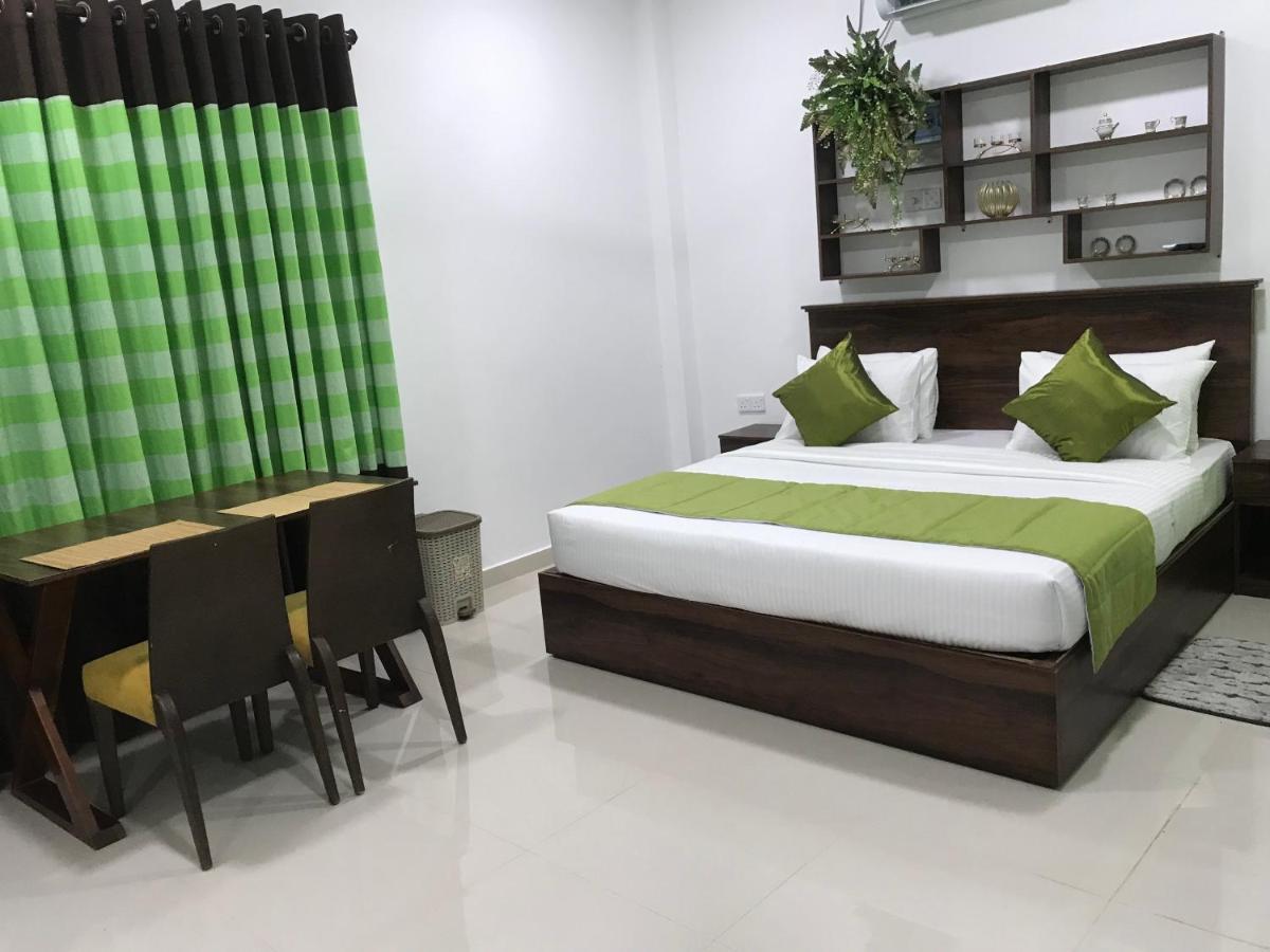 Cinnamon Airport Residencies Катунаяка Екстер'єр фото