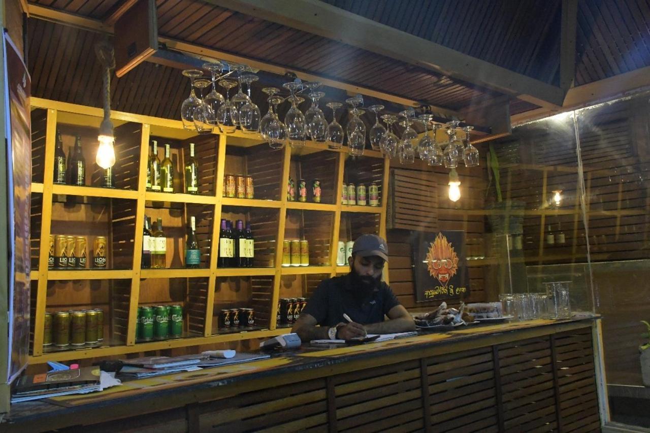 Cinnamon Airport Residencies Катунаяка Екстер'єр фото