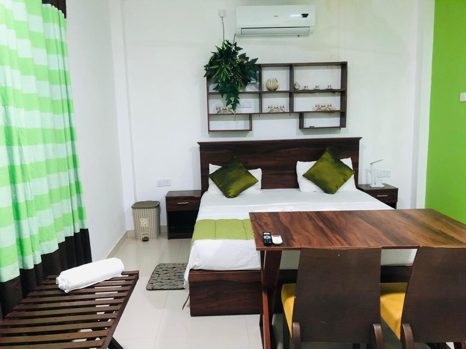 Cinnamon Airport Residencies Катунаяка Екстер'єр фото