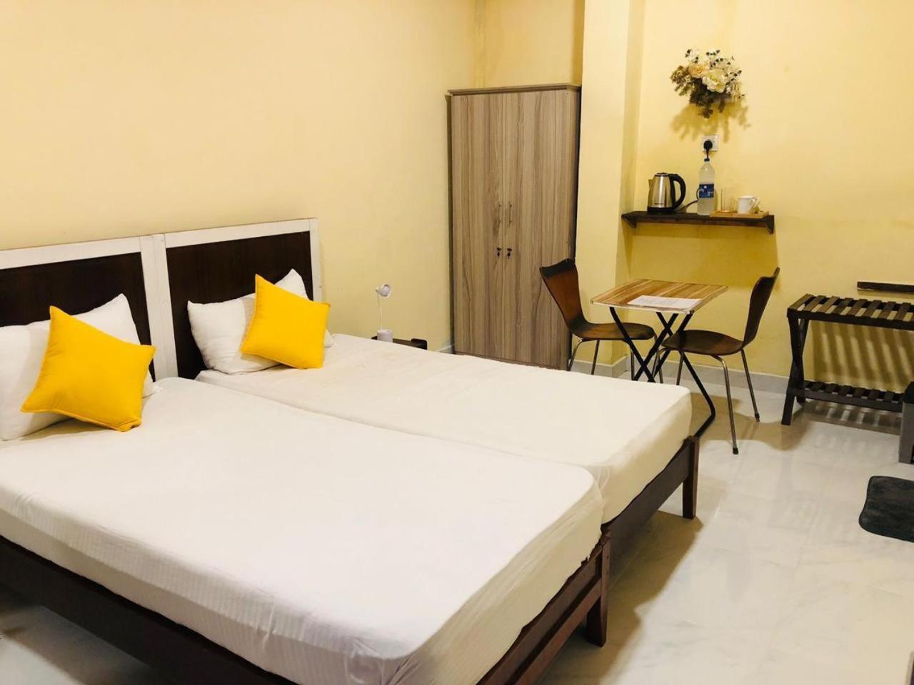 Cinnamon Airport Residencies Катунаяка Екстер'єр фото