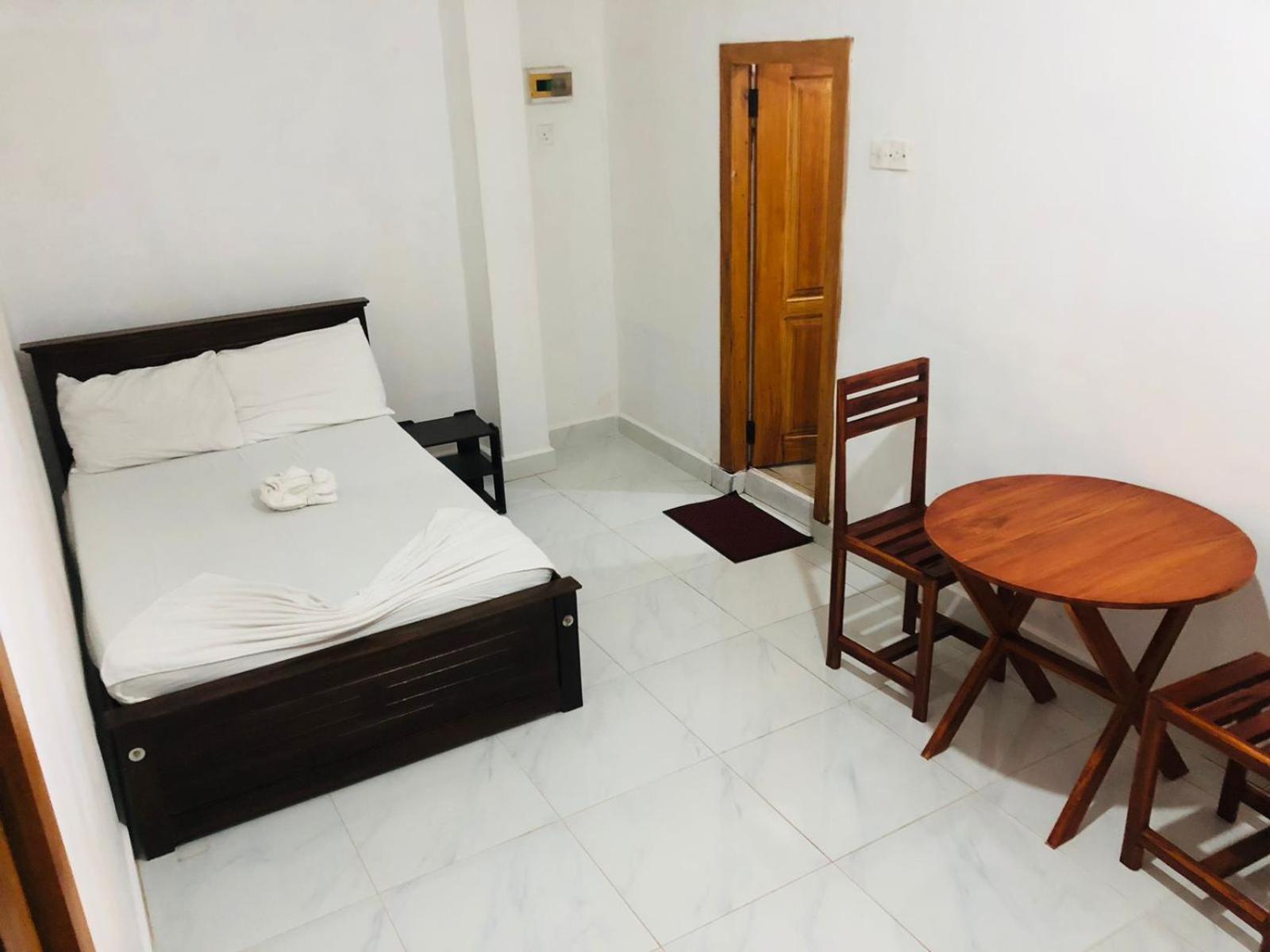 Cinnamon Airport Residencies Катунаяка Екстер'єр фото