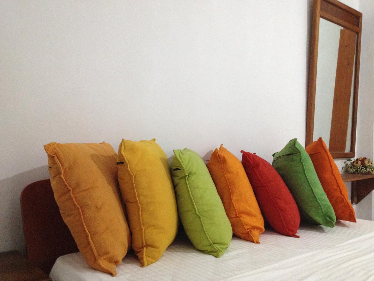 Cinnamon Airport Residencies Катунаяка Екстер'єр фото